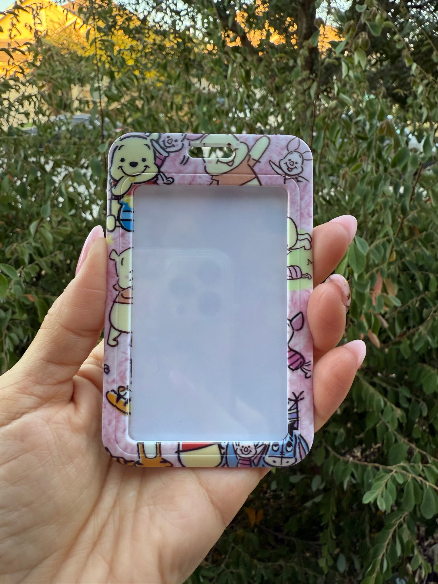 Card Holder Live Claims