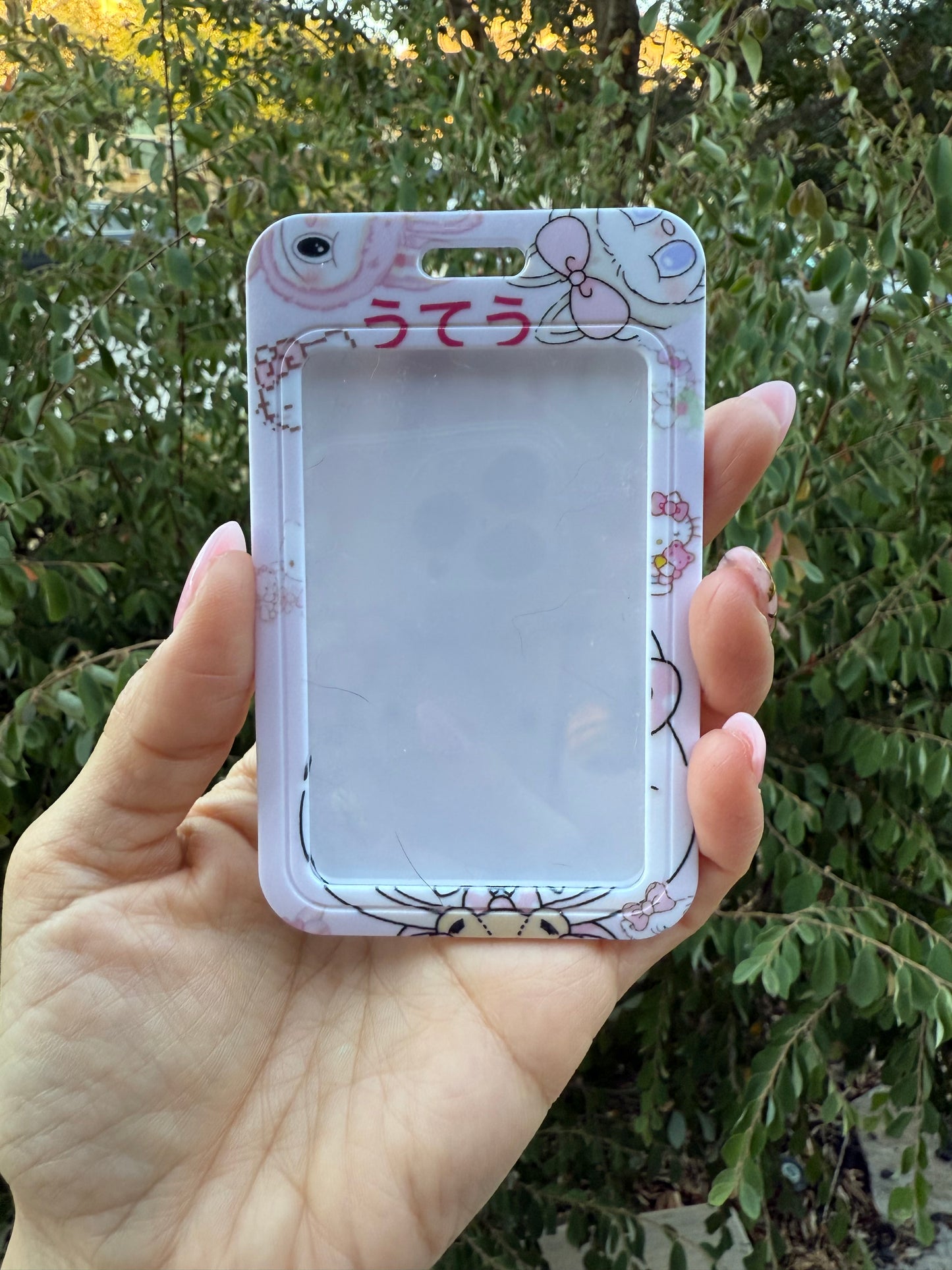 Card Holder Live Claims